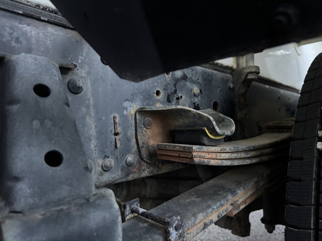 いすゞエルフ散水車小型（2t・3t）[写真20]