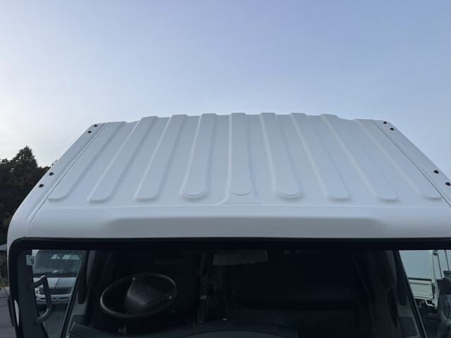 いすゞエルフ散水車小型（2t・3t）[写真33]