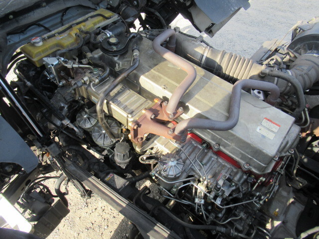 日野プロフィアトレーラーヘッド（トラクターヘッド）大型（10t）[写真34]