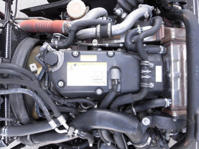 いすゞフォワードアルミバン中型（4t）[写真22]