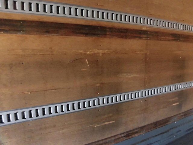 いすゞフォワードアルミバン中型（4t）[写真29]