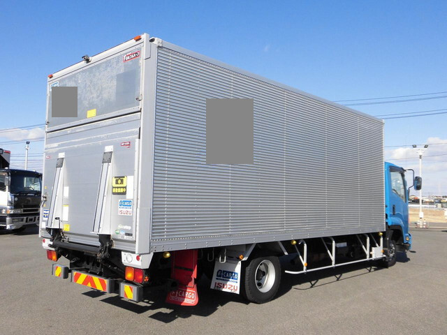 いすゞフォワードアルミバン中型（4t）[写真04]