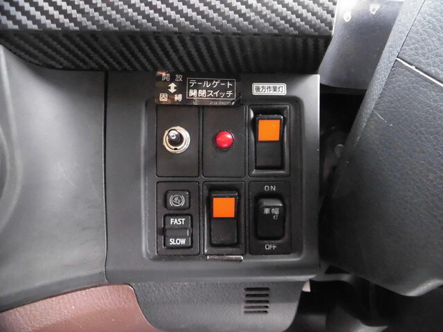 日野プロフィア深ダンプ（土砂禁ダンプ）大型（10t）[写真20]