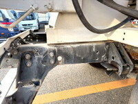 いすゞフォワードミキサー車（コンクリートミキサー）中型（4t）[写真17]