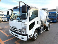 いすゞフォワードミキサー車（コンクリートミキサー）中型（4t）[写真04]