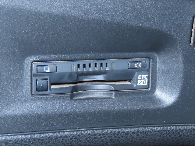 いすゞギガダンプ大型（10t）[写真24]