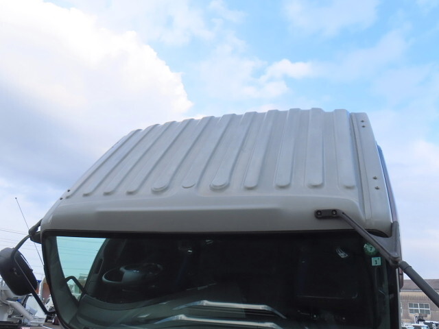 いすゞギガダンプ大型（10t）[写真37]