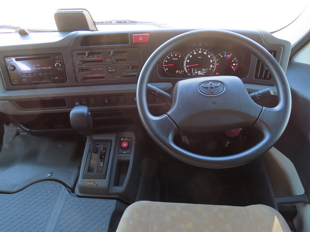 トヨタその他の車種マイクロバス[写真16]