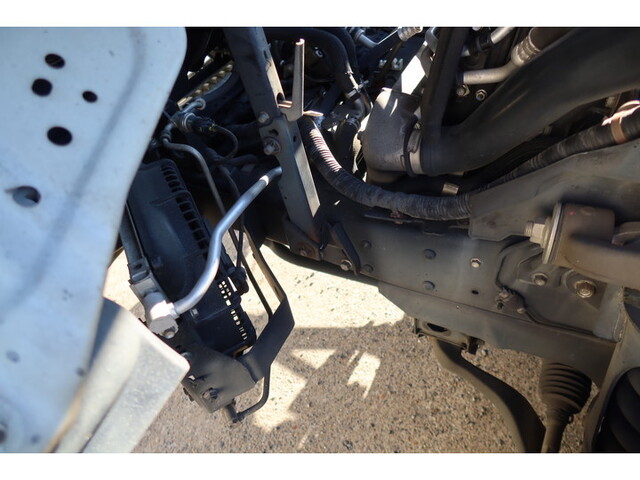 いすゞエルフ平ボディ小型（2t・3t）[写真22]