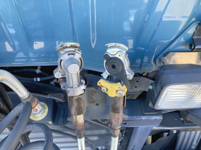 日野プロフィアトレーラーヘッド（トラクターヘッド）大型（10t）[写真14]