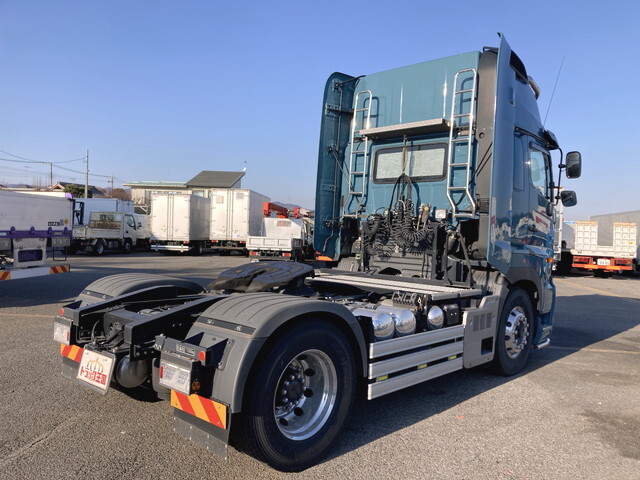 日野プロフィアトレーラーヘッド（トラクターヘッド）大型（10t）[写真02]