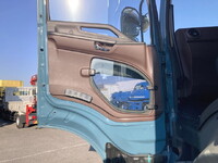 日野プロフィアトレーラーヘッド（トラクターヘッド）大型（10t）[写真27]