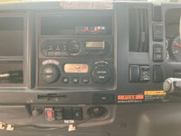 いすゞフォワードセルフクレーン5段中型（4t）[写真11]