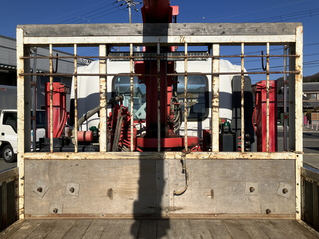 いすゞフォワードセルフクレーン5段中型（4t）[写真12]