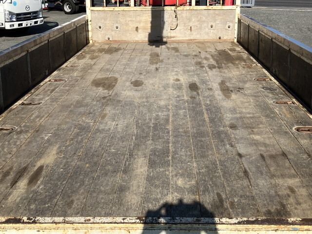 いすゞフォワードセルフクレーン5段中型（4t）[写真13]