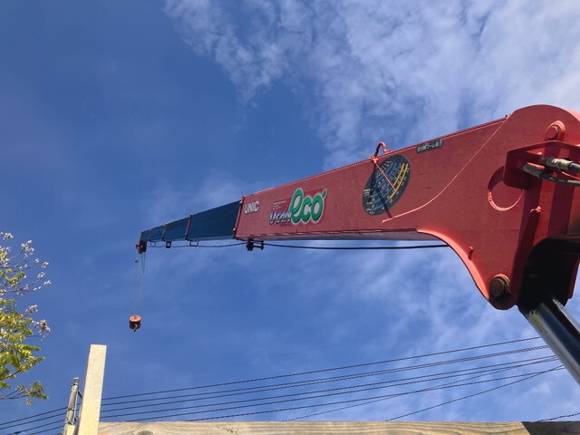 いすゞフォワードセルフクレーン5段中型（4t）[写真03]