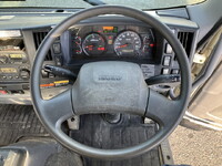 いすゞフォワードセルフクレーン5段中型（4t）[写真37]