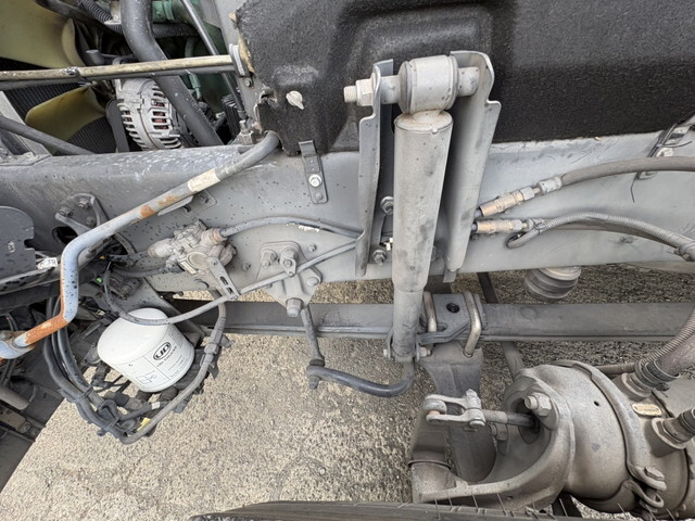 ボルボボルボFHトレーラーヘッド（トラクターヘッド）大型（10t）[写真30]