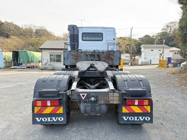 ボルボボルボFHトレーラーヘッド（トラクターヘッド）大型（10t）[写真06]