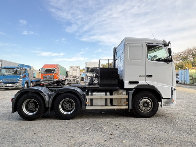 ボルボボルボFHトレーラーヘッド（トラクターヘッド）大型（10t）[写真07]