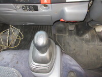 いすゞエルフアルミバン小型（2t・3t）[写真25]