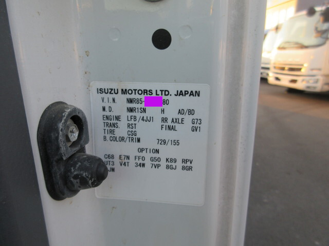 いすゞエルフアルミバン小型（2t・3t）[写真28]