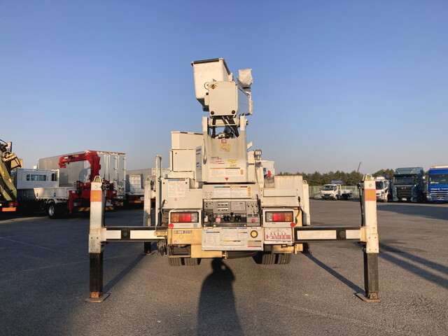 日野デュトロ高所作業車小型（2t・3t）[写真10]