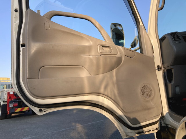 日野デュトロ高所作業車小型（2t・3t）[写真29]