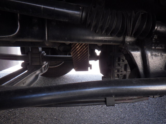 いすゞギガアルミウイング大型（10t）[写真22]