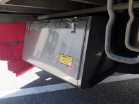 いすゞギガアルミウイング大型（10t）[写真26]