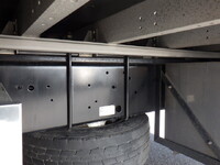 いすゞギガアルミウイング大型（10t）[写真27]