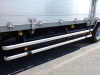 いすゞギガアルミウイング大型（10t）[写真30]