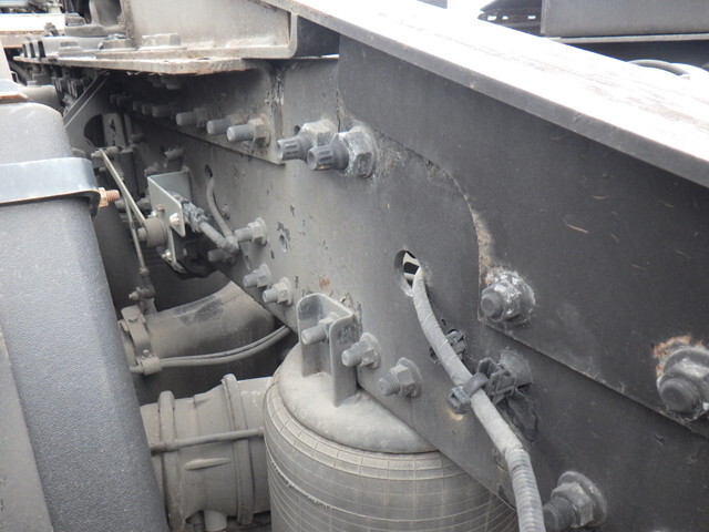 日野プロフィアトレーラーヘッド（トラクターヘッド）大型（10t）[写真26]