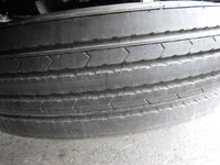 日野プロフィアトレーラーヘッド（トラクターヘッド）大型（10t）[写真33]