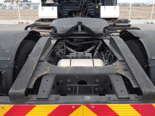 日野プロフィアトレーラーヘッド（トラクターヘッド）大型（10t）[写真09]