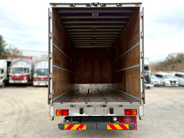 日野レンジャーアルミバン中型（4t）[写真11]