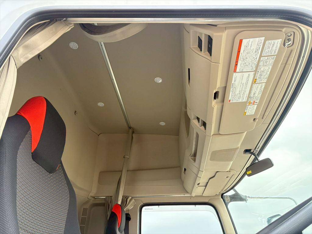 日野プロフィアダンプ大型（10t）[写真24]