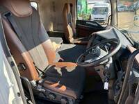 日野プロフィアトレーラーヘッド（トラクターヘッド）大型（10t）[写真20]