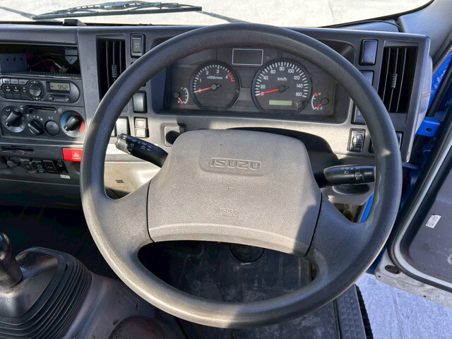 いすゞエルフアルミブロック小型（2t・3t）[写真22]