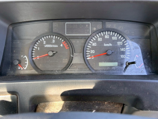 いすゞエルフアルミブロック小型（2t・3t）[写真23]