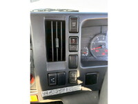 いすゞエルフアルミブロック小型（2t・3t）[写真26]