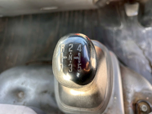 いすゞエルフアルミブロック小型（2t・3t）[写真29]