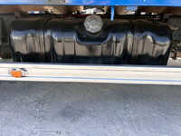 いすゞエルフアルミブロック小型（2t・3t）[写真34]