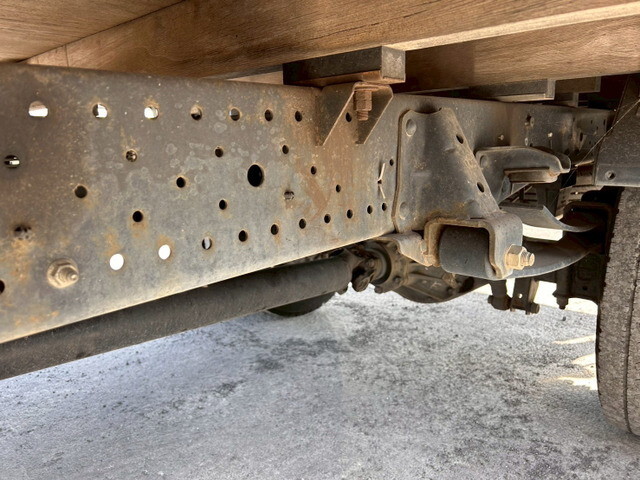 いすゞエルフアルミブロック小型（2t・3t）[写真34]