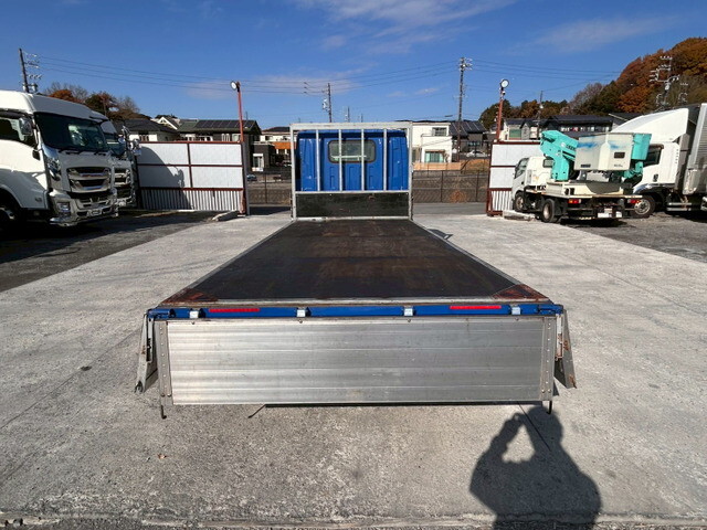 いすゞエルフアルミブロック小型（2t・3t）[写真09]