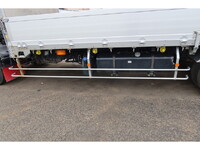 いすゞフォワードアルミブロック中型（4t）[写真21]