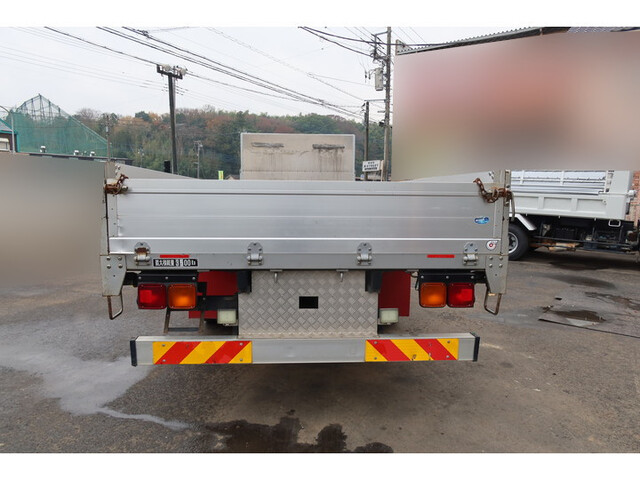 いすゞフォワードアルミブロック中型（4t）[写真05]