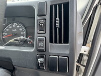 いすゞエルフアルミブロック小型（2t・3t）[写真14]