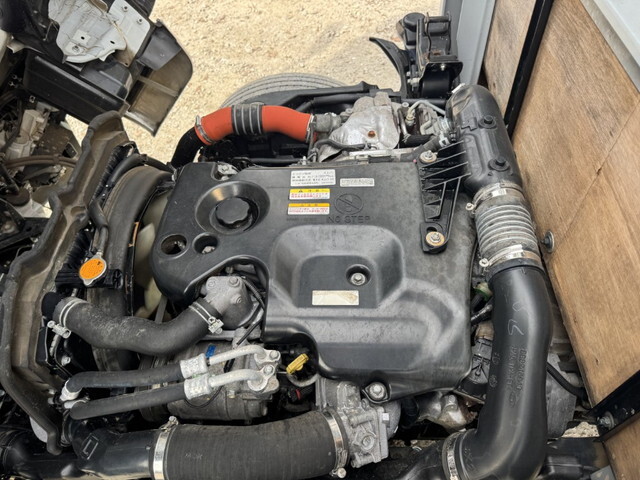 いすゞエルフアルミブロック小型（2t・3t）[写真23]