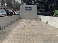 いすゞエルフアルミブロック小型（2t・3t）[写真07]